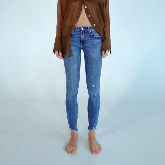 Zara Denim - High Rise Skinny factory distressed cuff - Size 8